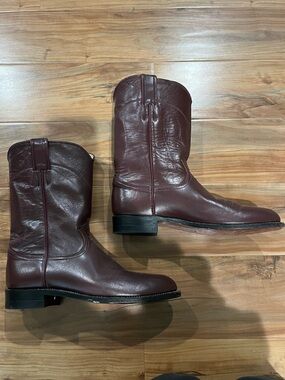 Justin Boots Women’s Cherry Burgundy Maroon Leather Western Cowboy Boots